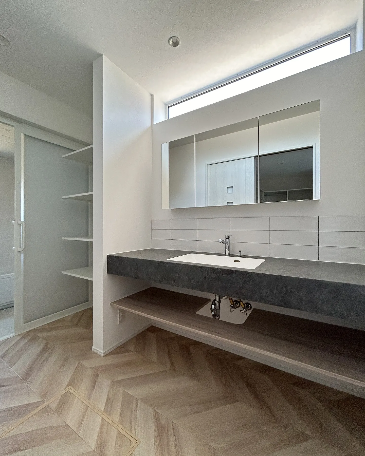 シンプルかつ美しい✨デザイン性・カスタマイズ性の高いアイカの...