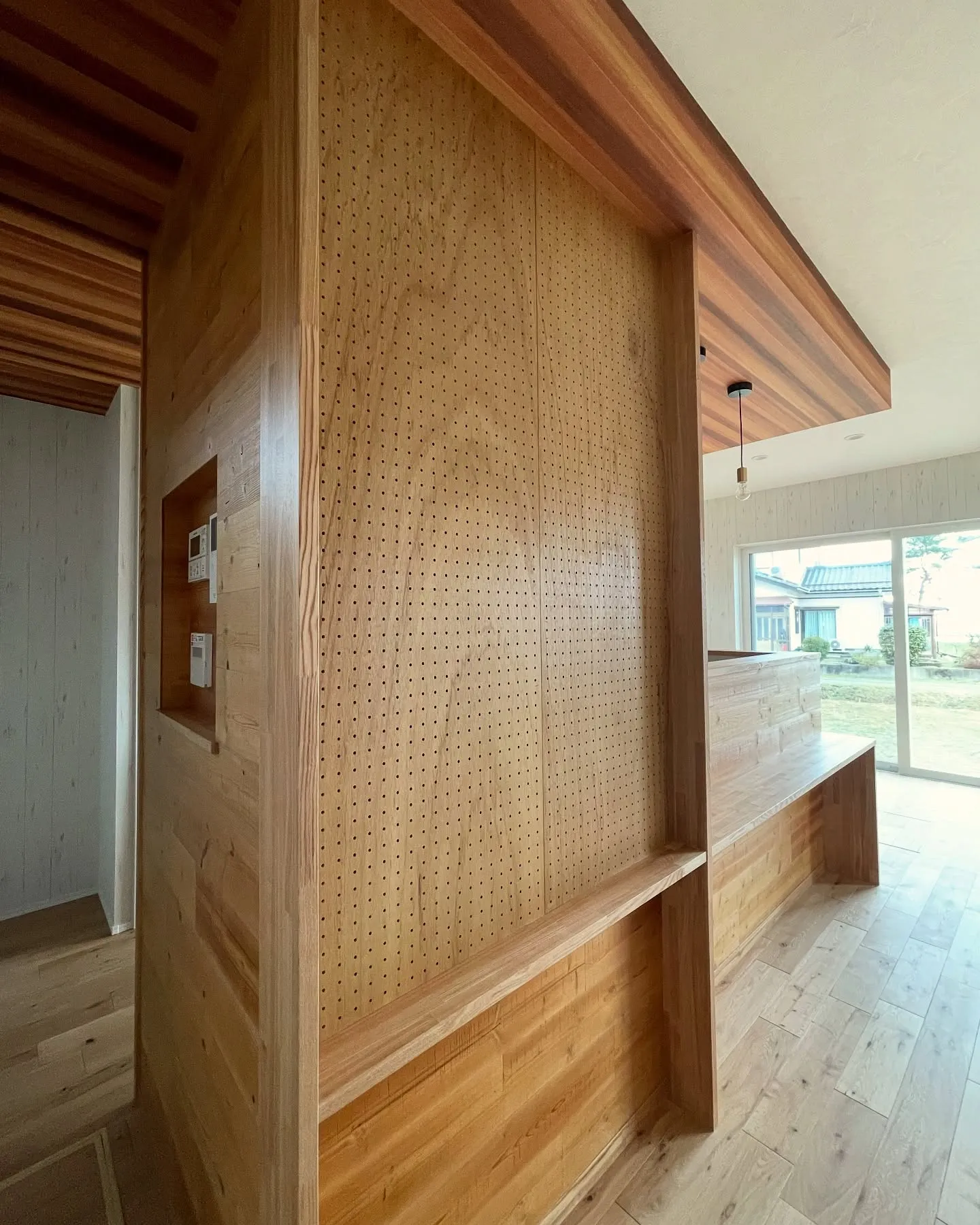 \木のぬくもりに癒されるLDK/