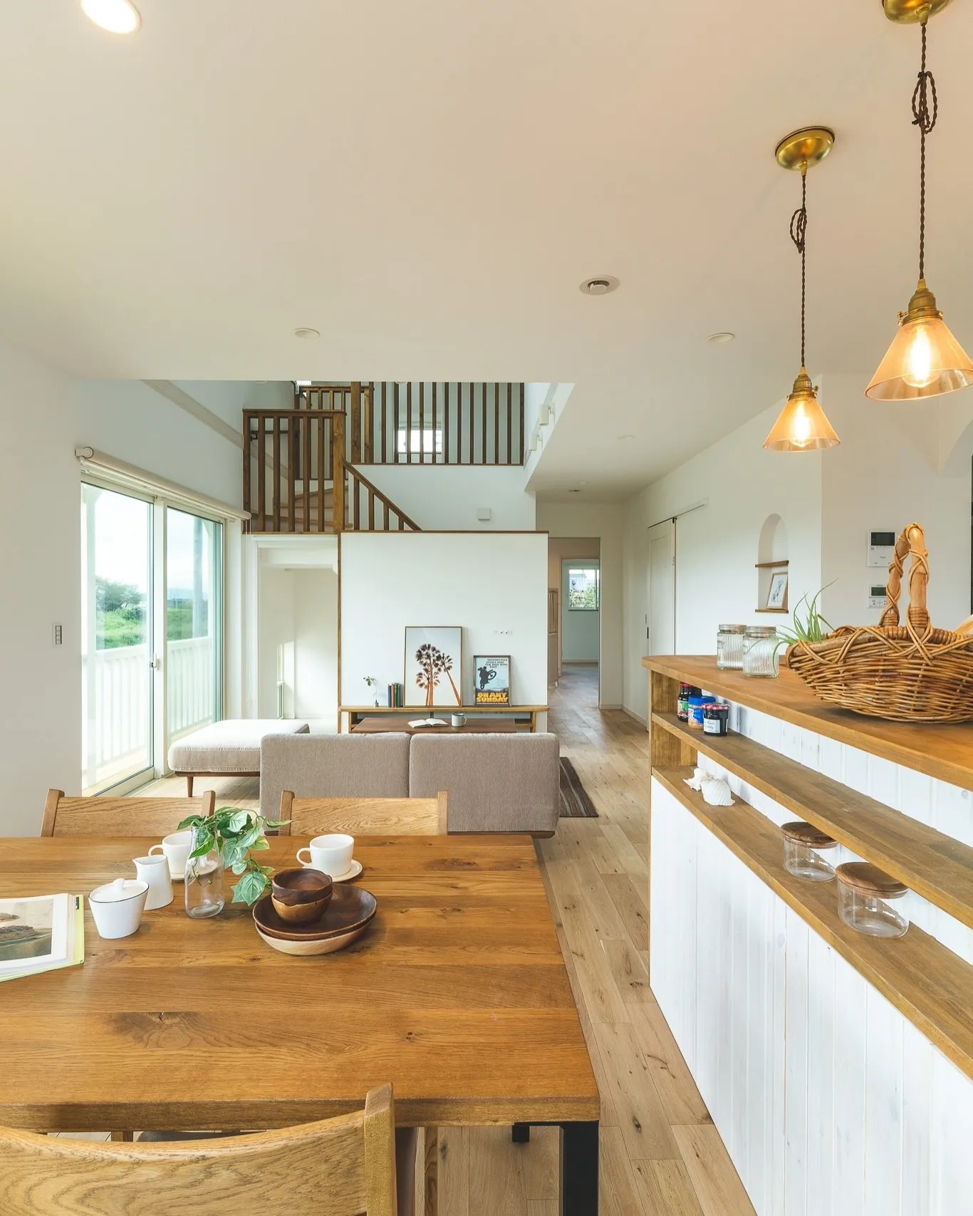 ついつい長居したくなる居心地の良いリビングのご紹介🌿