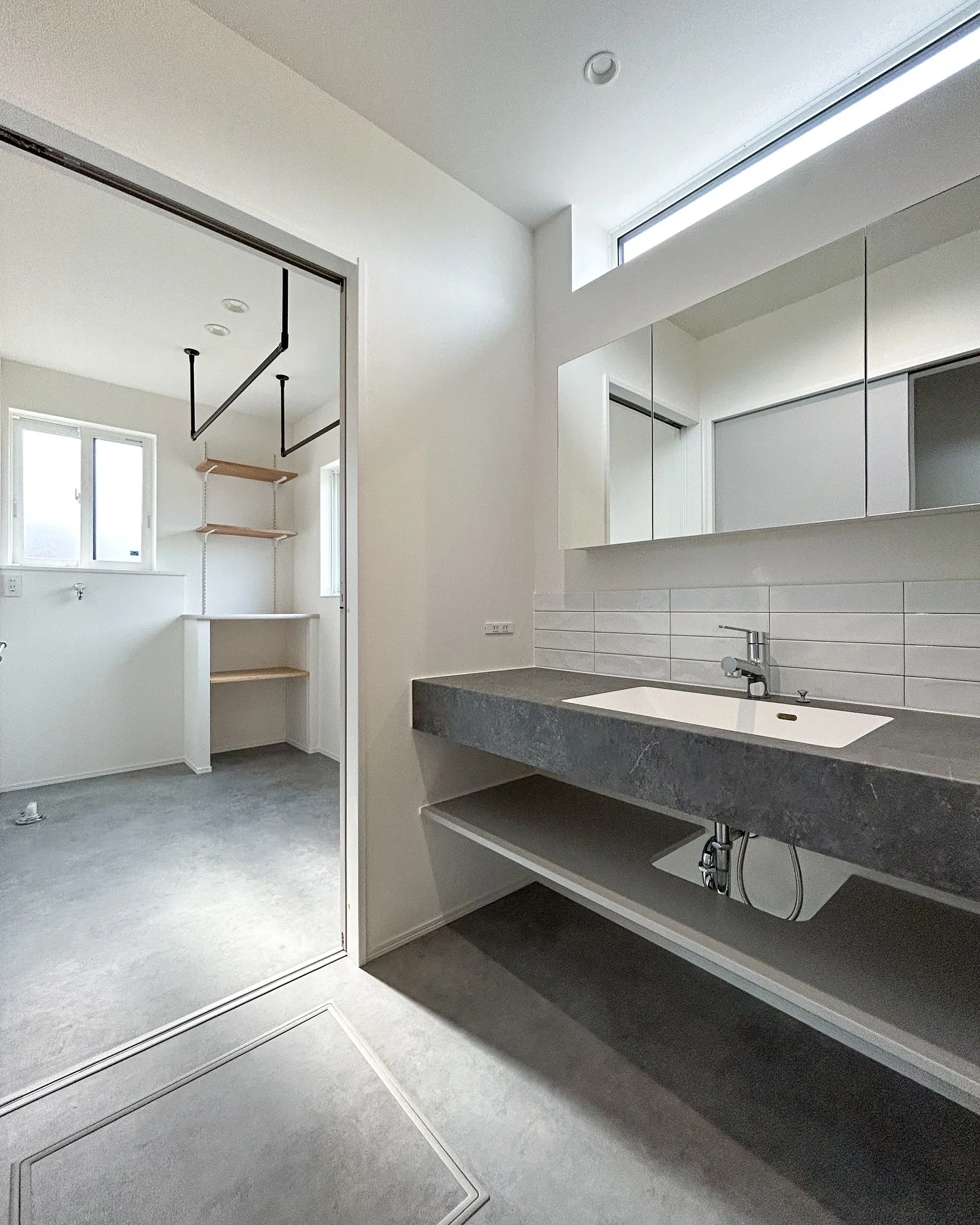 ストレスフリーな暮らしが叶う✨洗面所と脱衣所を分けたお家のご...