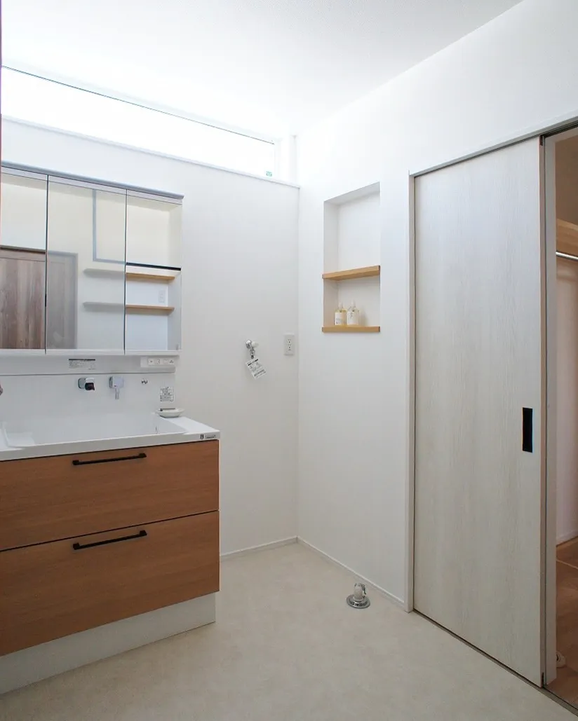 朝から晩まで、