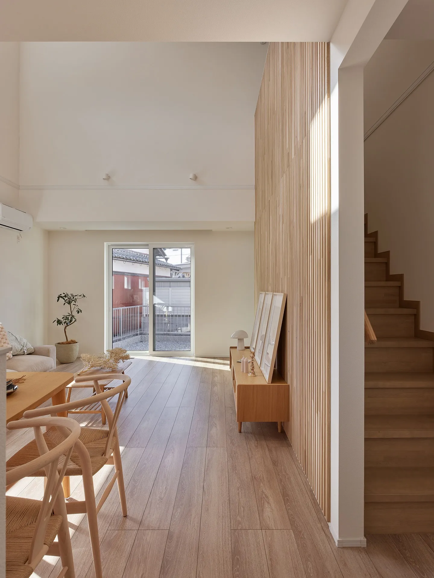 「ママ〜！これ見て〜！」