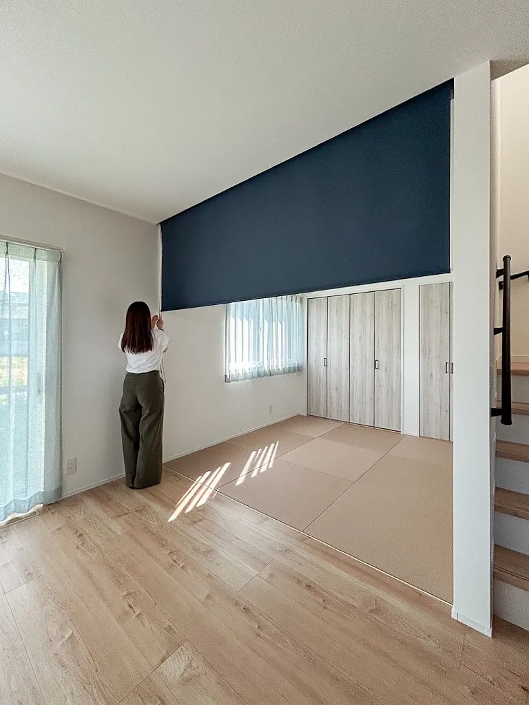 お昼はゴロゴロ、夜はぐっすり😴