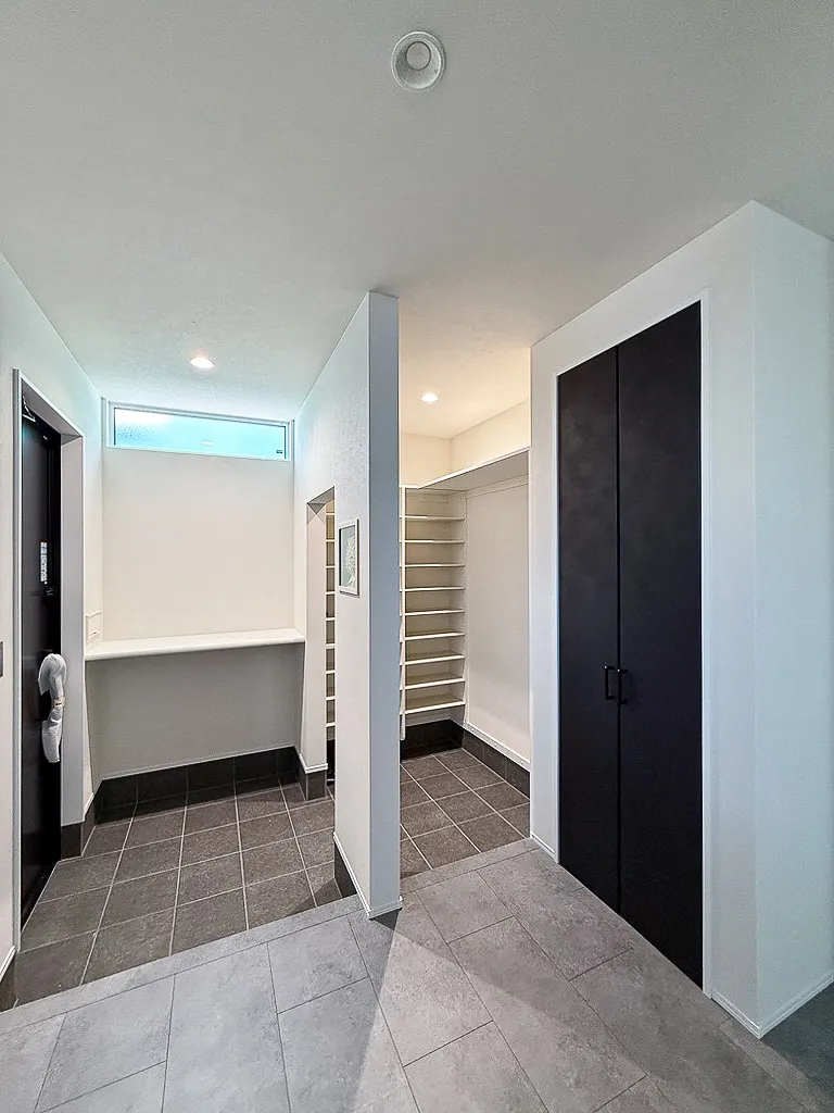 外も中もかっこよく🕶️