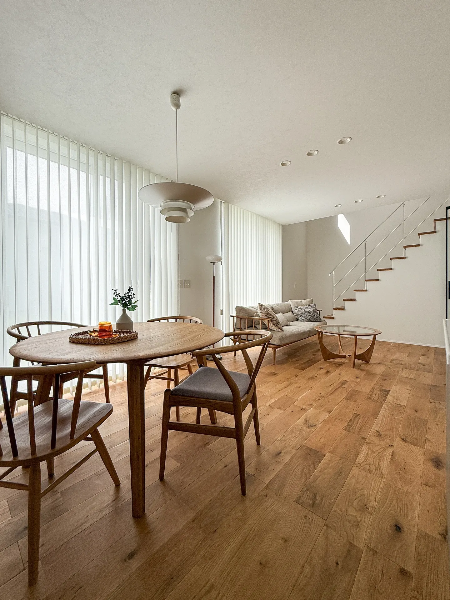 気づいたらここに座ってる…🫢