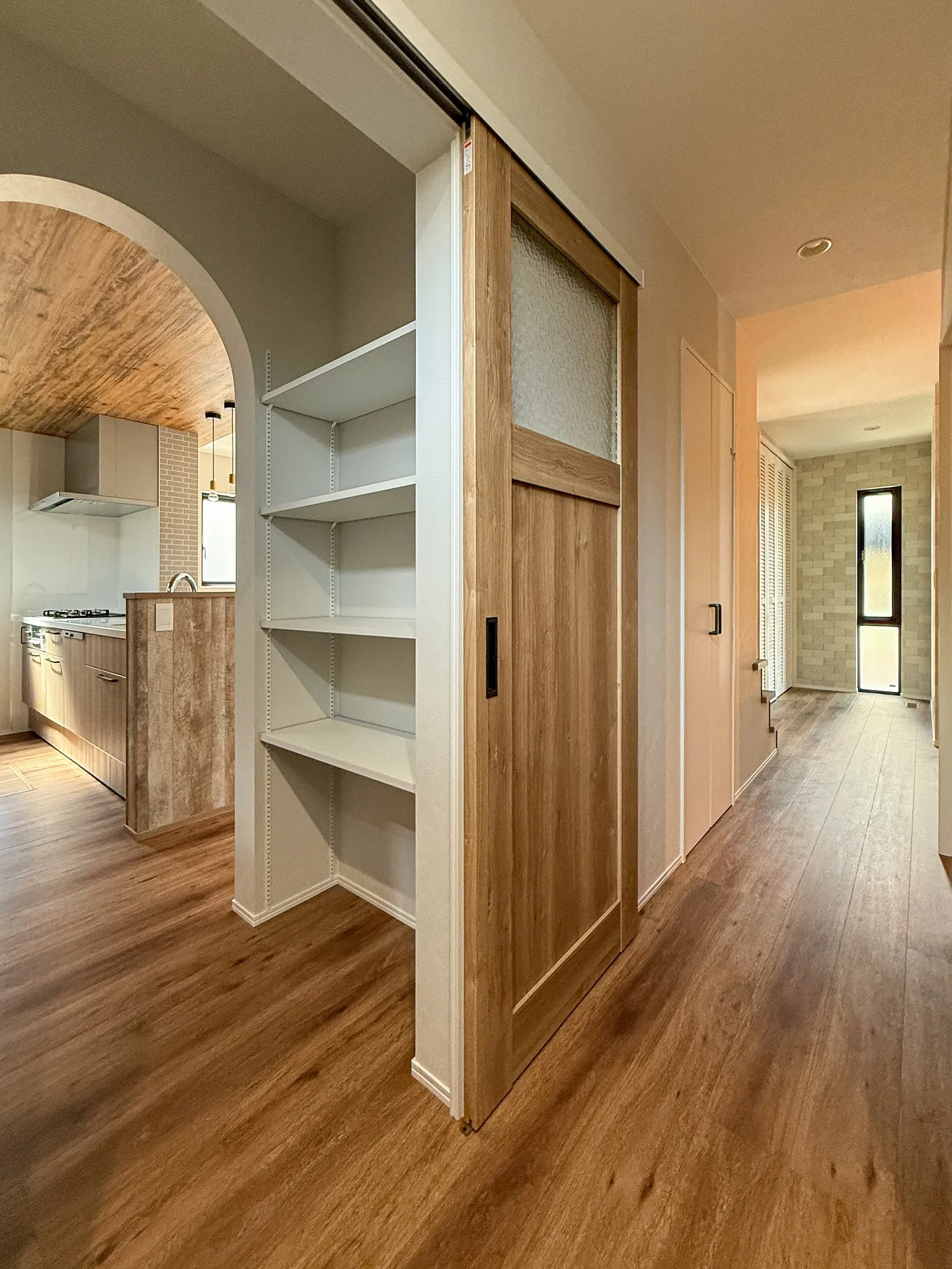 あちこち歩き回らなくても