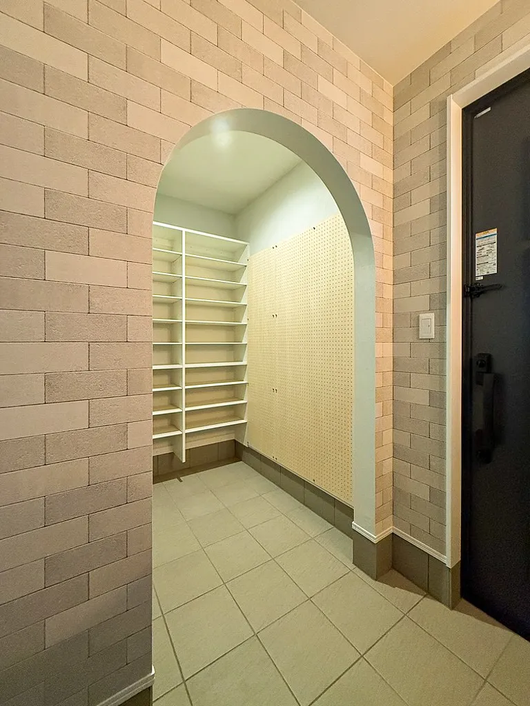 「もう少し収納がほしい…」