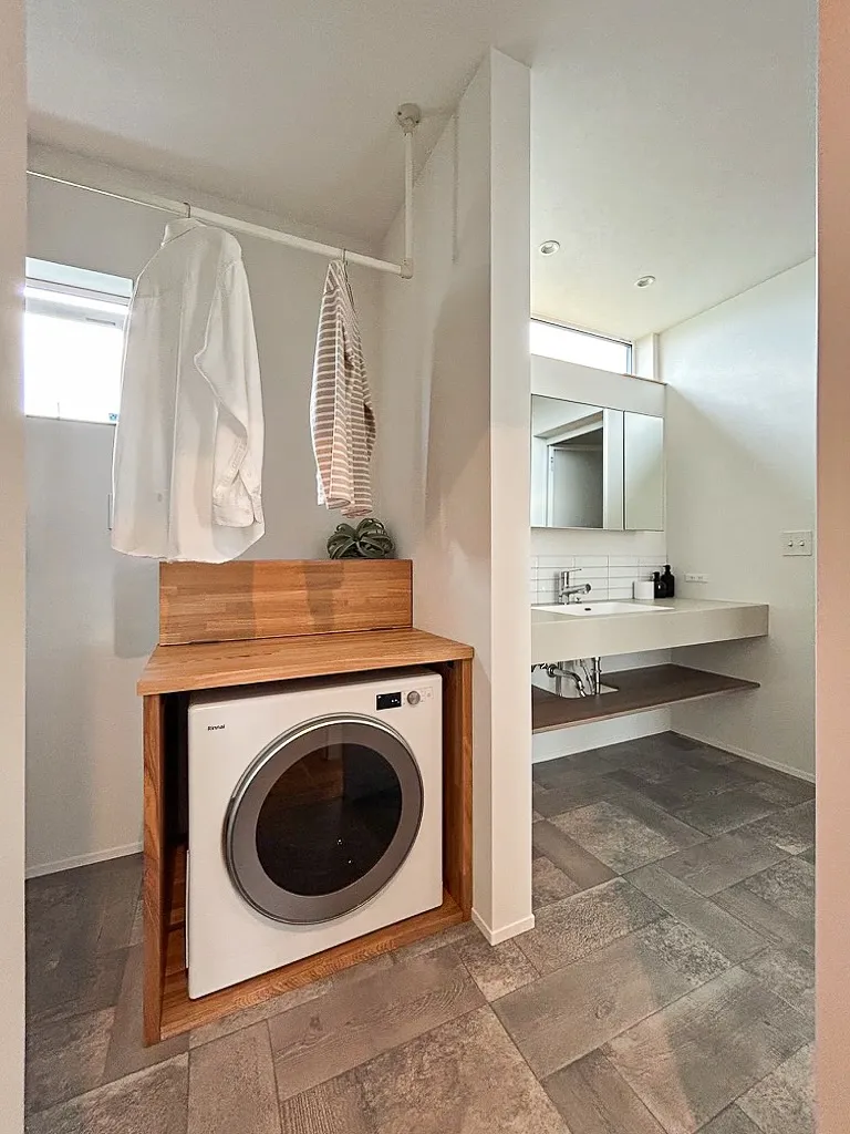 外に干した洗濯物