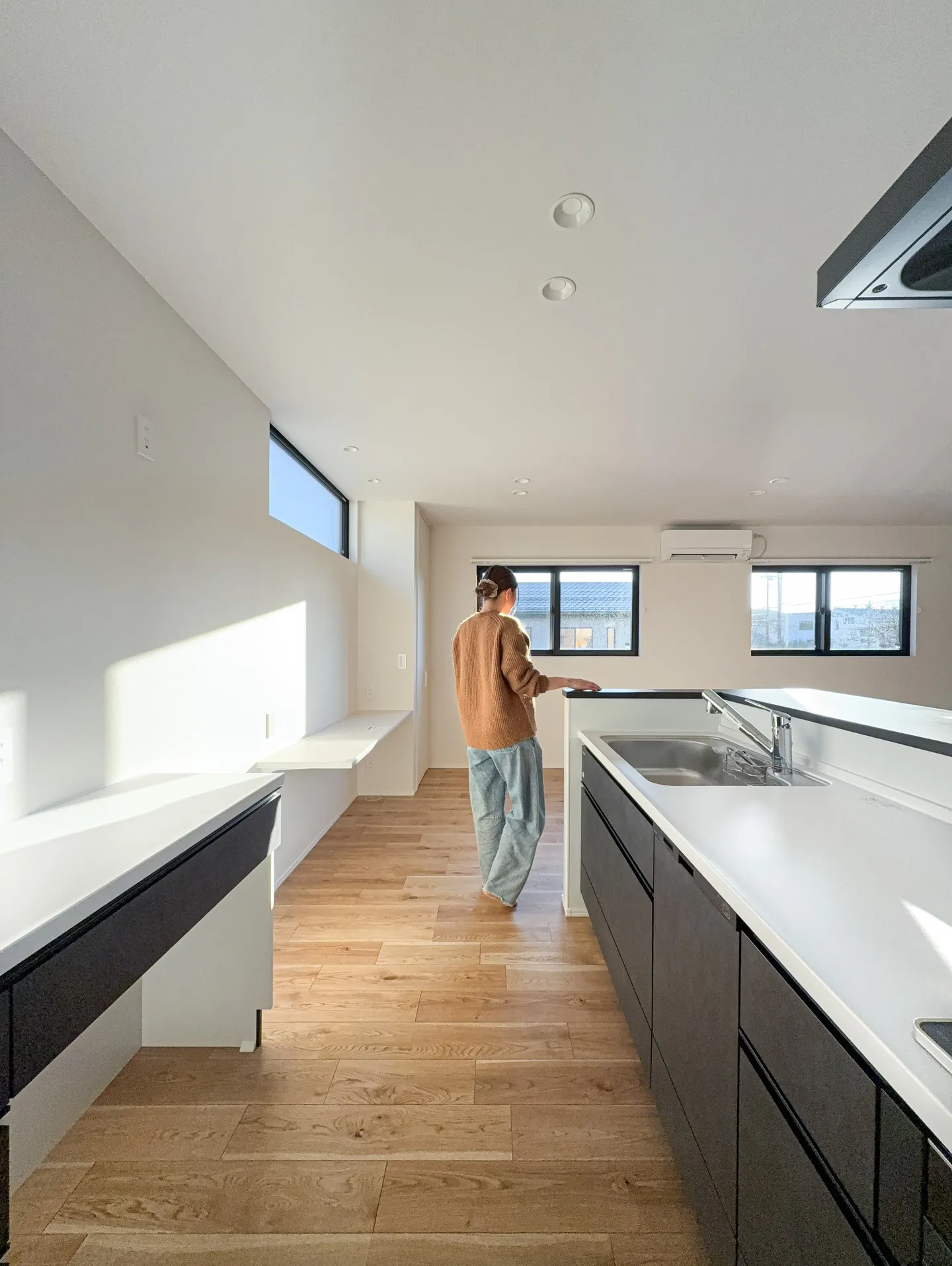 白と木のやさしさに