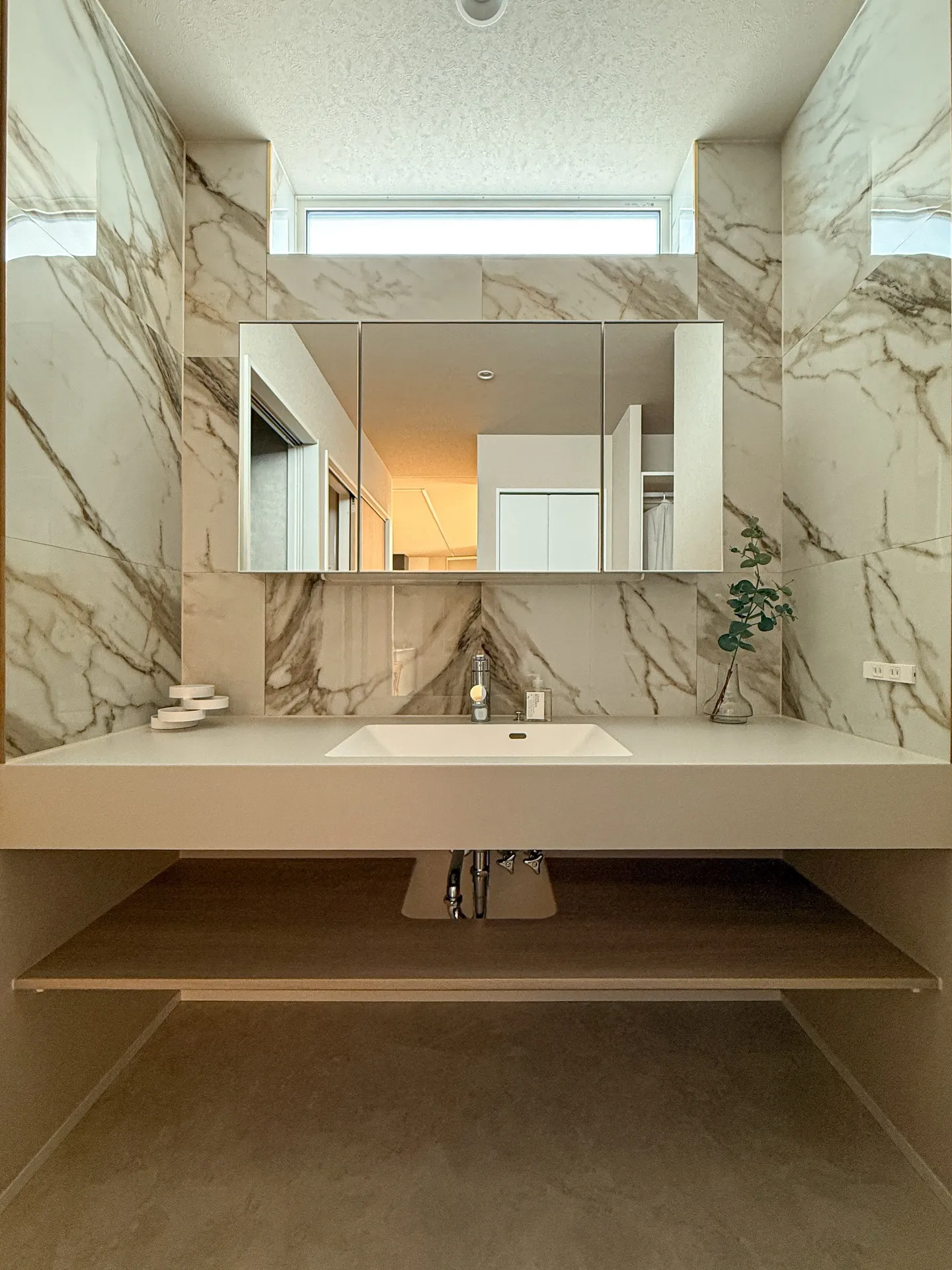 毎日使う場所だからこそ、洗面は少しだけ“非日常”に🌿