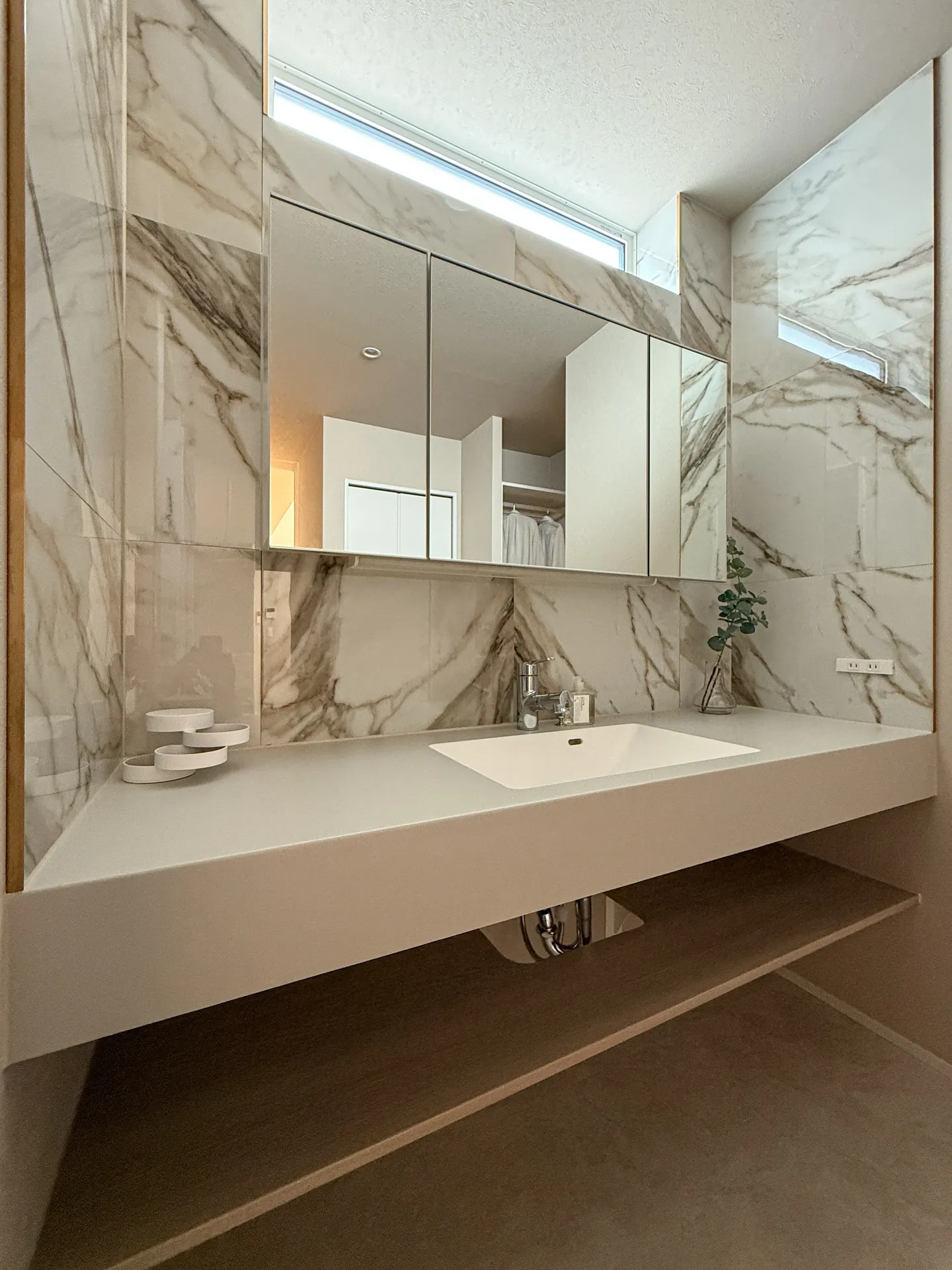 毎日使う場所だからこそ、洗面は少しだけ“非日常”に🌿