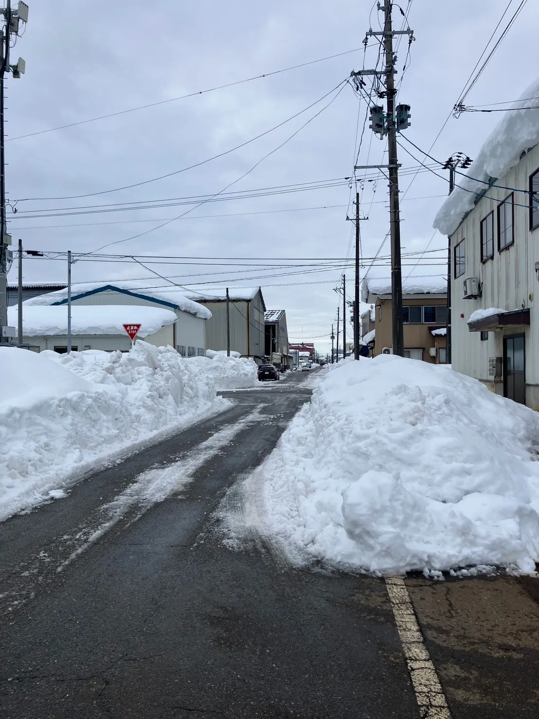 雪害被害のリフォーム保険適用解説