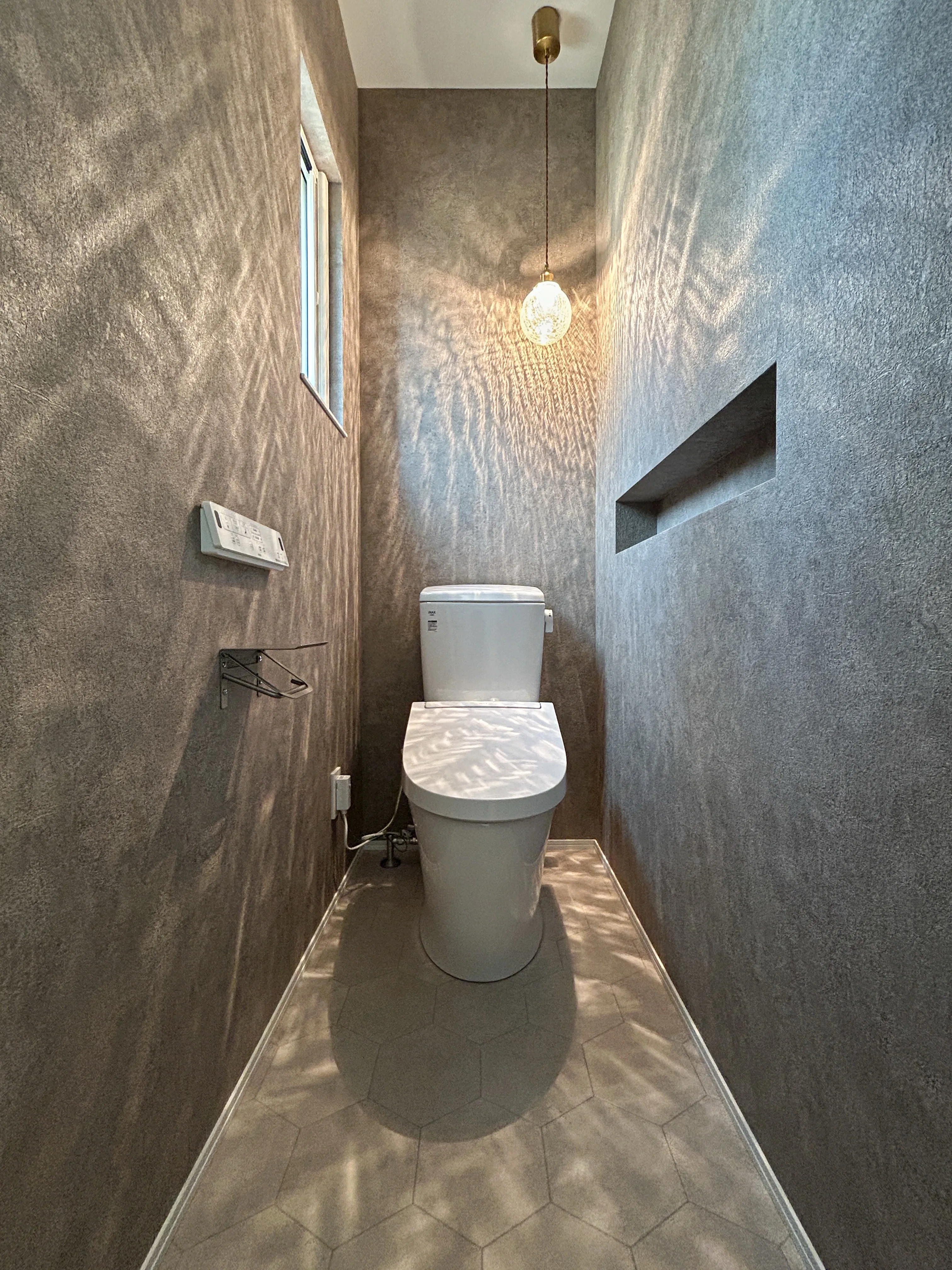 まるでお店のような、こだわりのトイレの照明特集８選☝️