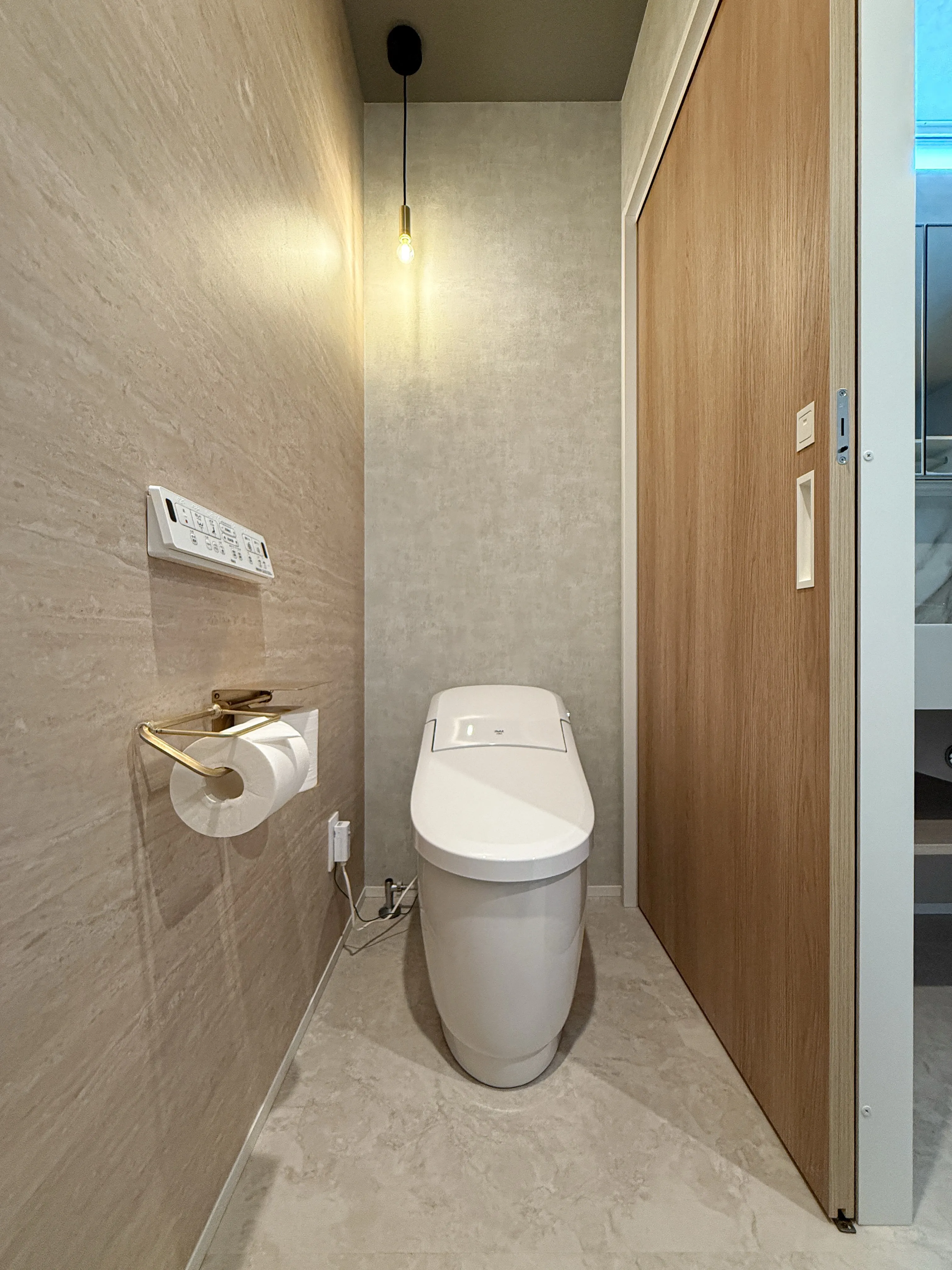 まるでお店のような、こだわりのトイレの照明特集８選☝️
